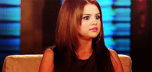Selena Gomez shaking her head
